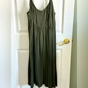 Green spaghetti strap dress